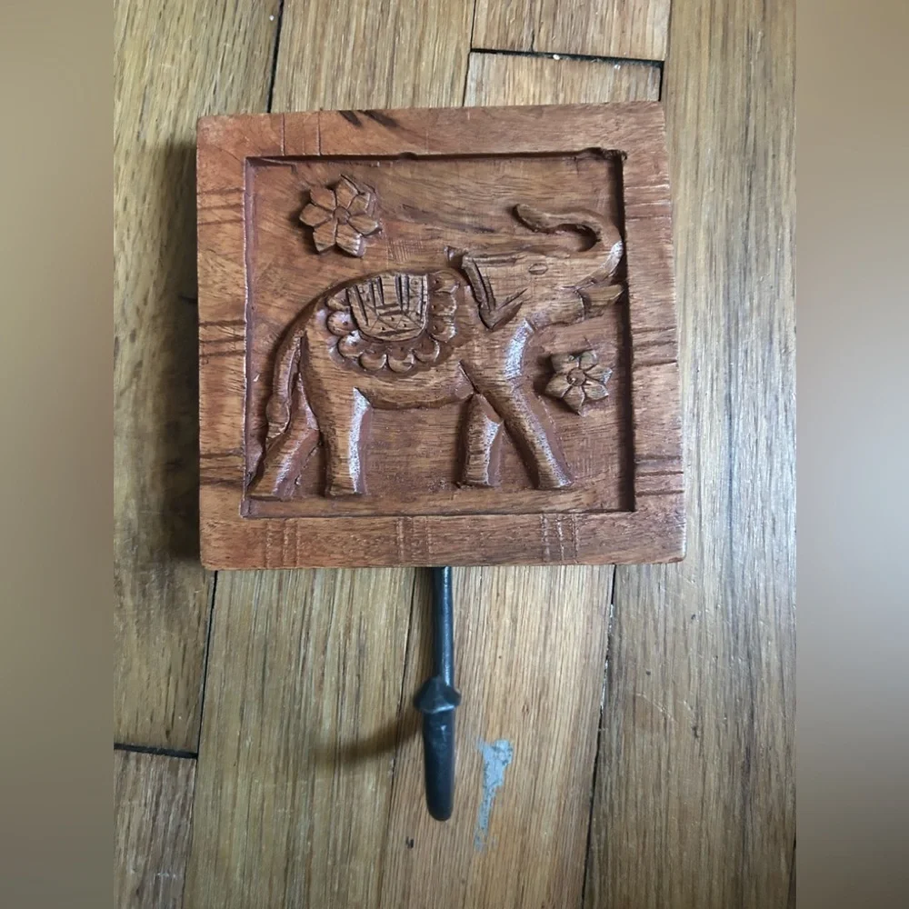 Vintage Hand Carved Elephant Wooden Wall Hook Coat Keys Rustic Boho Tribal